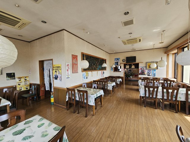 久下田店舗の内装