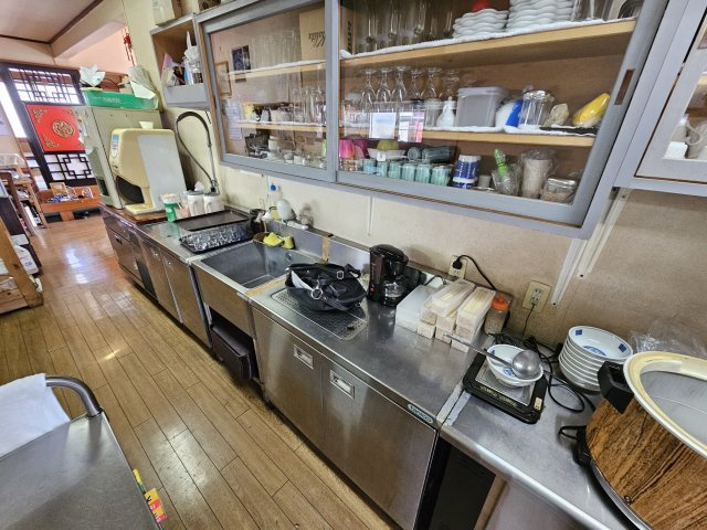 久下田店舗の内装
