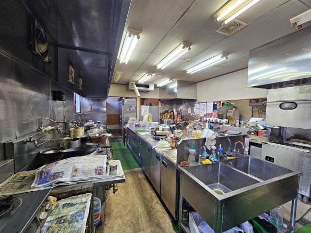 久下田店舗の内装