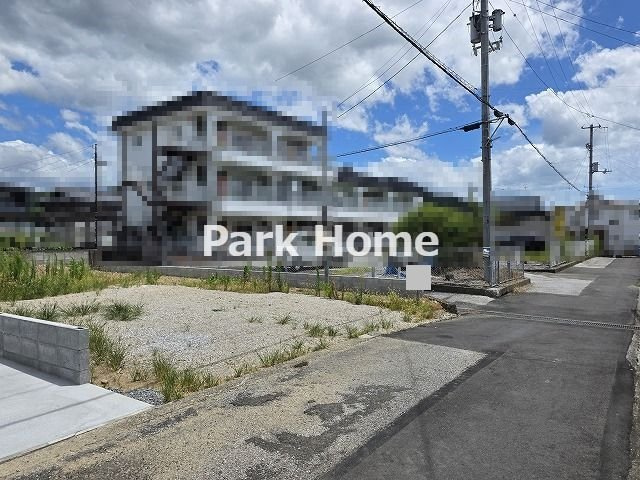 香南市野市西野-東棟・建築条件付き-売土地の前面道路含む現地写真|2026.8月：現況