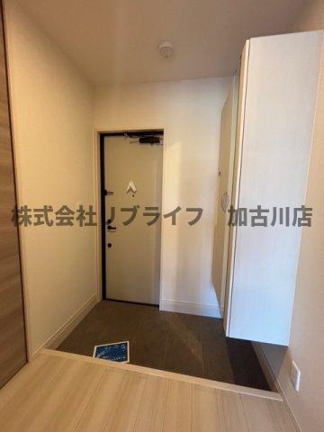 メゾン・ド・クルーの玄関