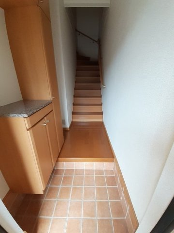 ヘリオスの玄関