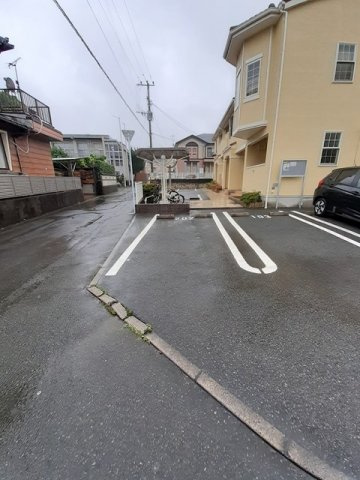 ヘリオスの駐車場