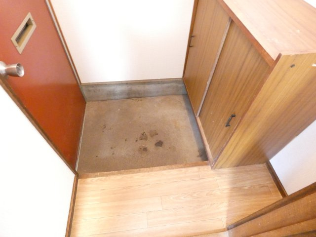 コーポ22条の玄関