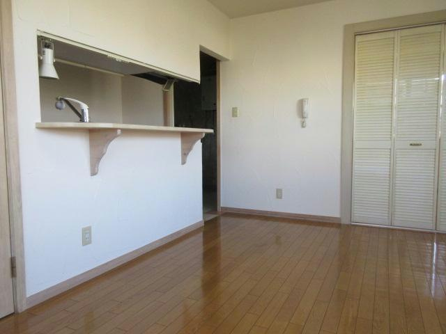 Pure Lady（ピュアレディ）の居間・リビング