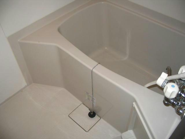 アーバンフラット17の浴室