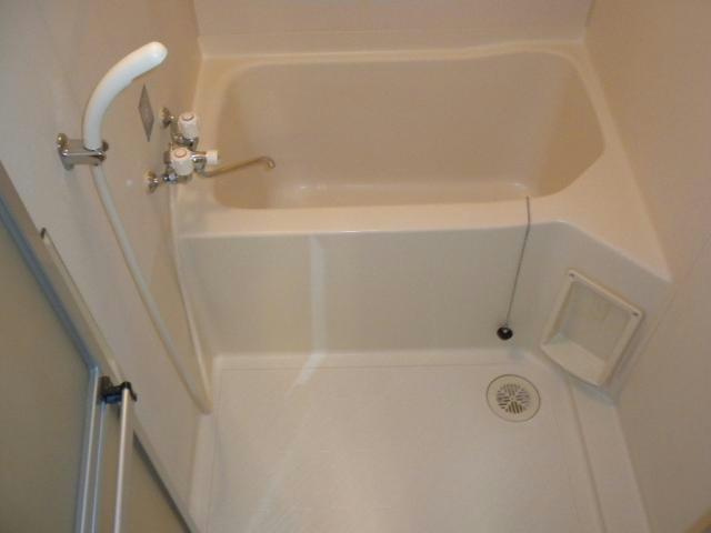 グッドラックコーポの浴室