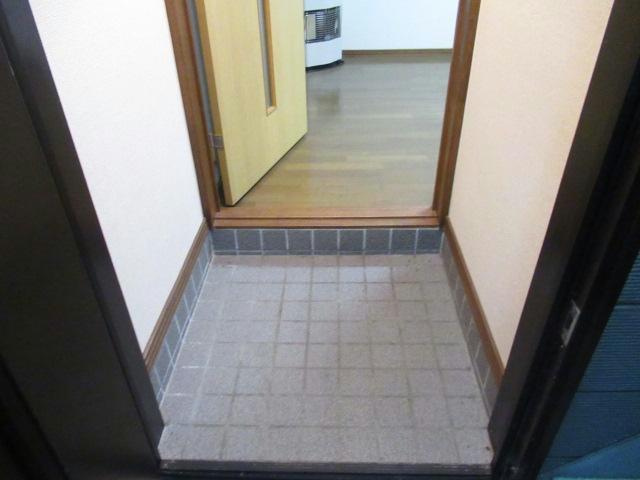 ノースハイムＢの玄関