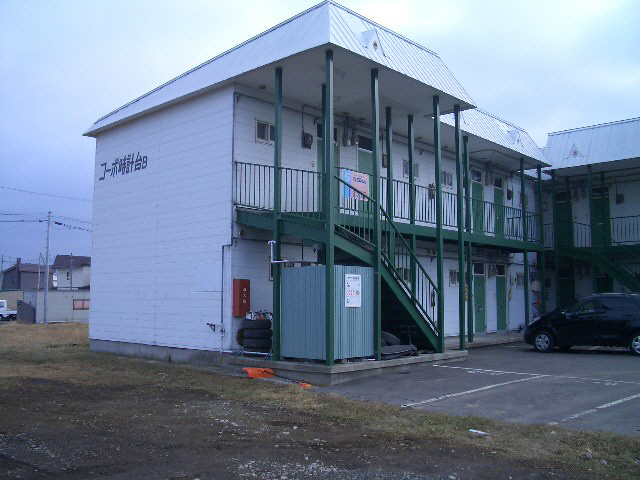 コーポ時計台の外観