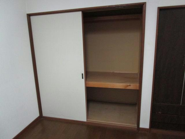 沼口ハイツの収納
