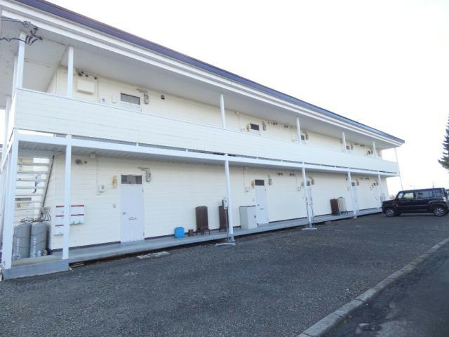 沼口ハイツの駐車場|A棟