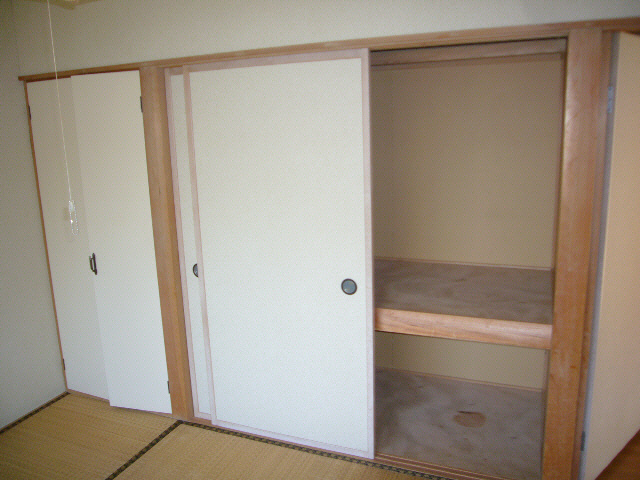 田中マンションの収納