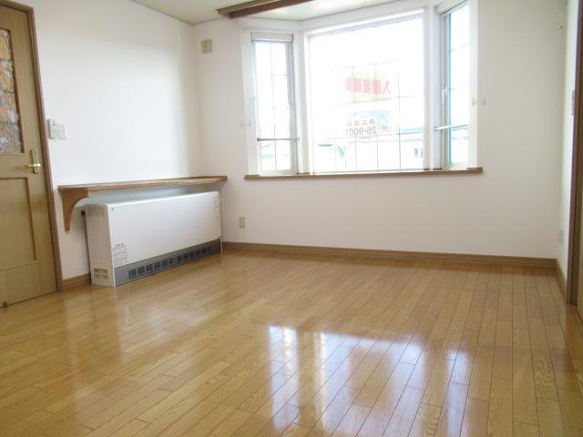 サンセミヨンの居間・リビング