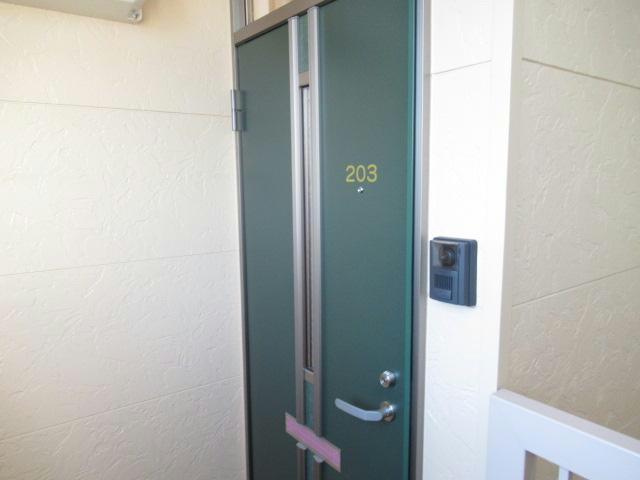 サンセミヨンの玄関