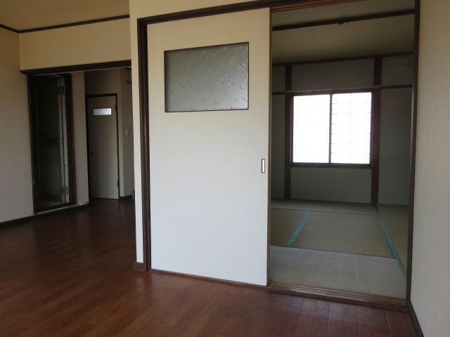 中島マンションの居間・リビング