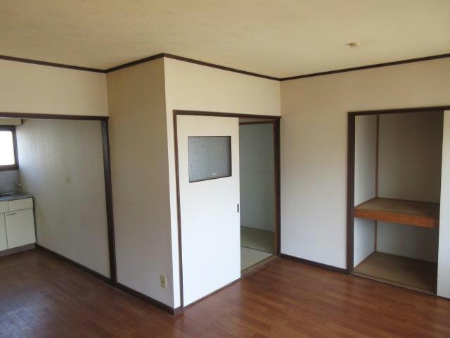 中島マンションの居間・リビング