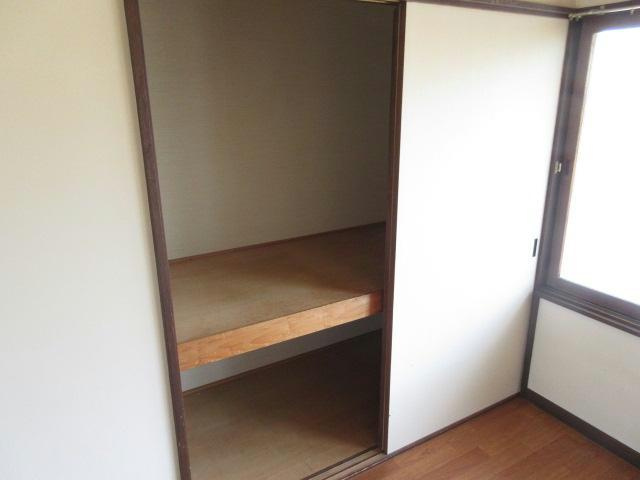 中島マンションの収納