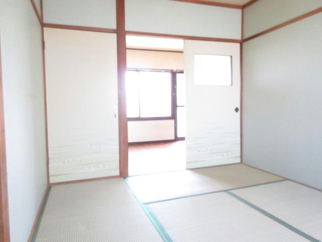 中島マンションの居間・リビング