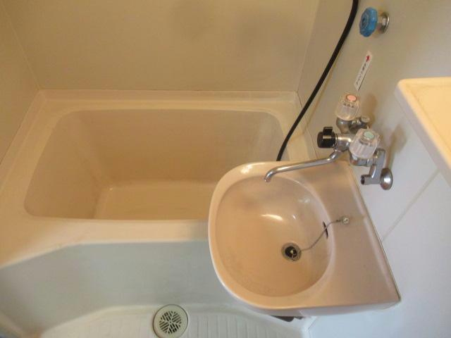 クローバーズマンションロードⅠの浴室