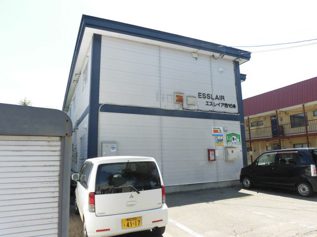 エスレイア西16条の外観