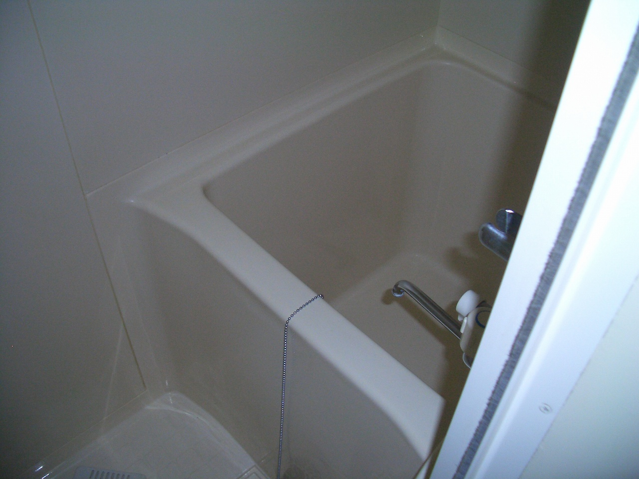 コーポラスSHIBAの浴室