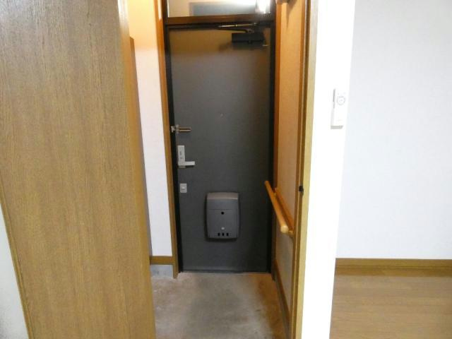 グリーンタウンの玄関