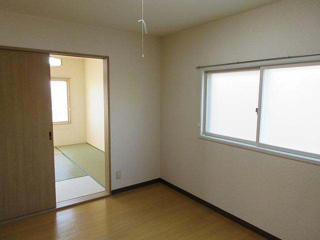 関谷ハイツＦの洋室