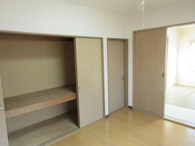 関谷ハイツＦの洋室