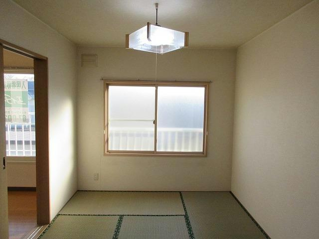 関谷ハイツＦの和室