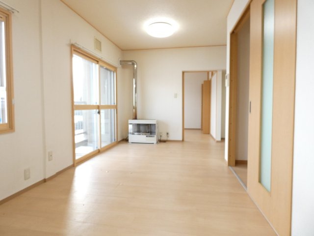 マンション鹿内の居間・リビング