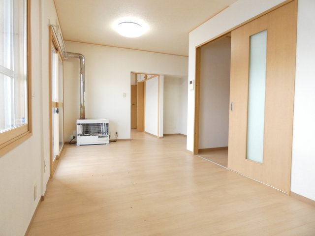 マンション鹿内の居間・リビング