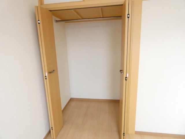 マンション鹿内の収納