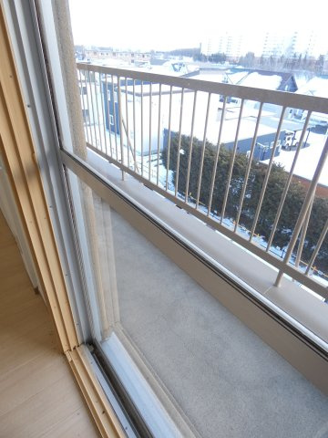 マンション鹿内のバルコニー