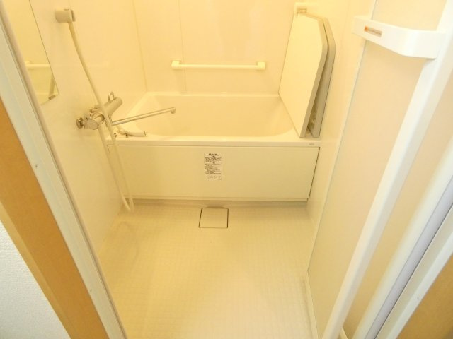 マンション鹿内の浴室