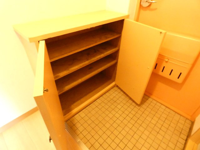 マンション鹿内の収納