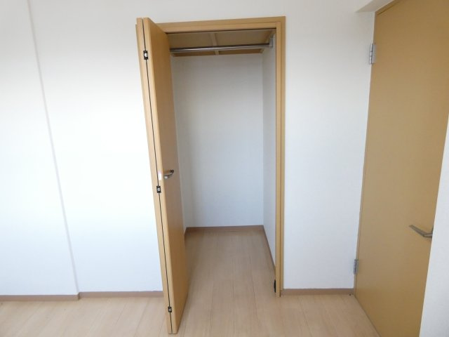マンション鹿内の収納