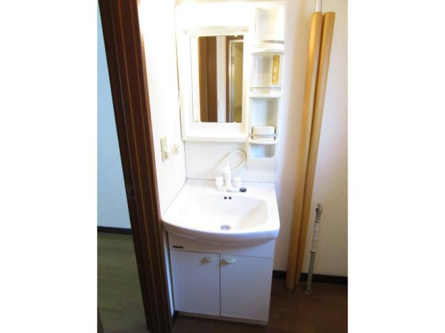 Wisteria(ウィステリア)A棟の洗面所