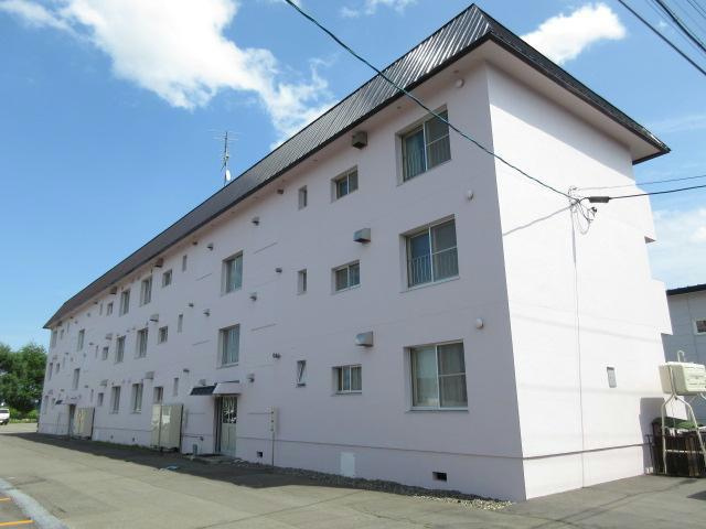 グリーンアベニューの外観