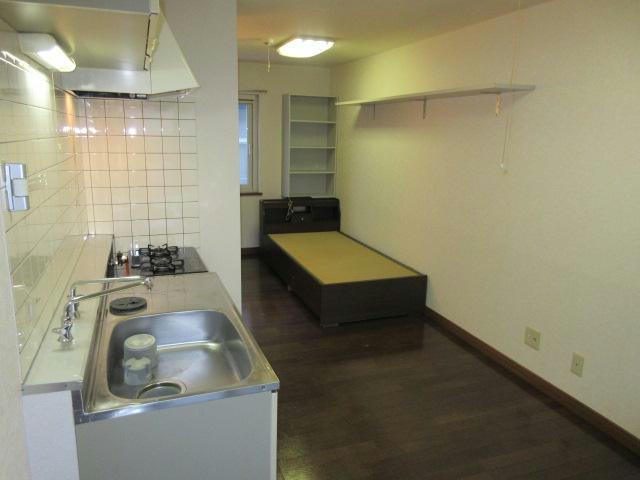 文教荘の居間・リビング