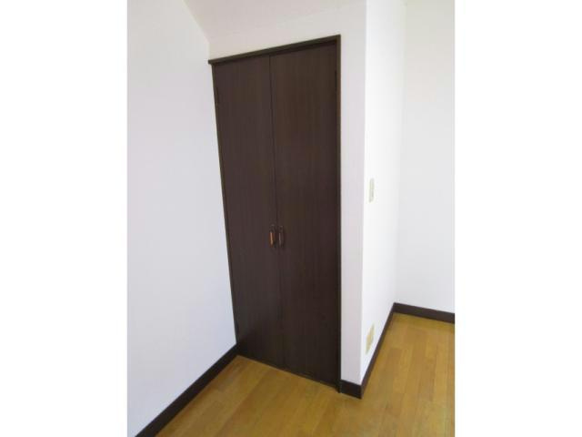 西21南3一棟二戸メゾネットの収納