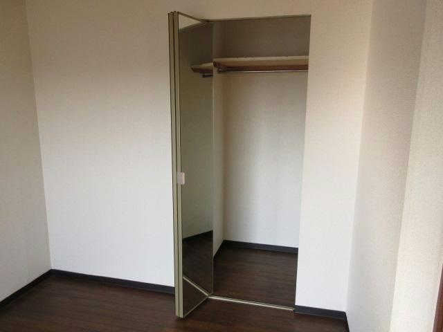 ファミールシャトーの収納