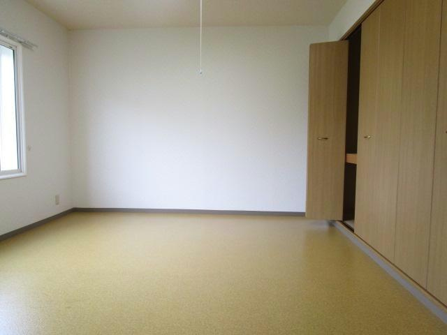 あかつきニュータウンA棟の居間・リビング