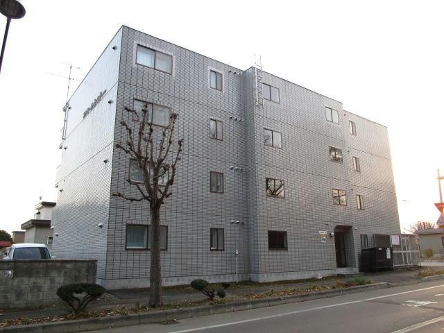 ファミールシャトーの外観