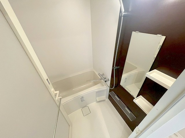 Re-be東三国の浴室