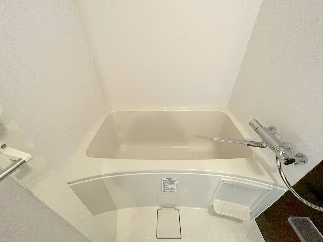 Re-be東三国の浴室