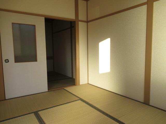 三井マンションの居間・リビング