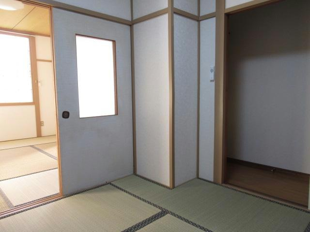 三井マンションの居間・リビング