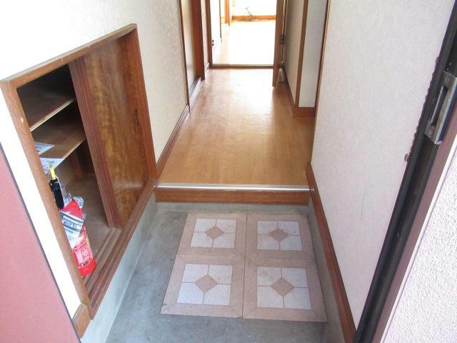三井マンションの玄関
