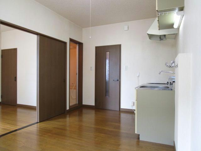 イトーコーポBの居間・リビング