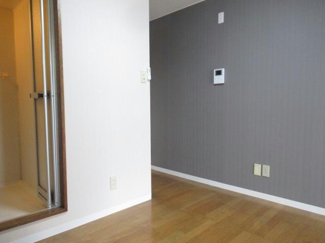 クローバーズマンションロードⅠの居間・リビング